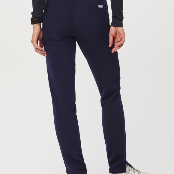 FIGS Yola Skinny Scrub Pants Women - Size: XXL - Color: Navy Blue - Picture 2 of 2